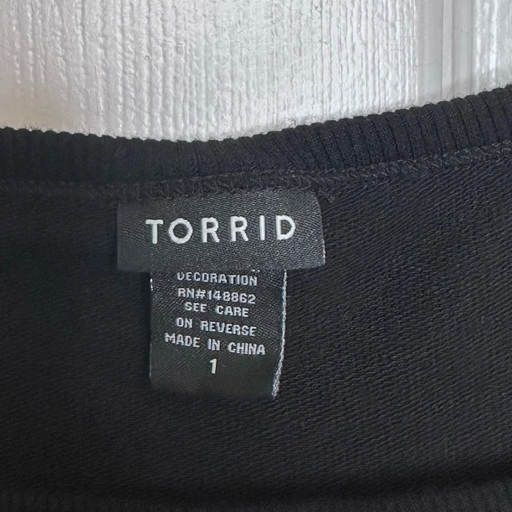 Torrid Black Lattice Front Crew Neck Long Sleeve Pullover Sweater - Picture 9 of 10